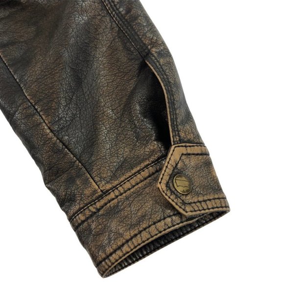 Levi's Faux Leather Jacket - Picture 6 of 16